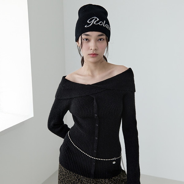 WOOL BLENDED TWIST BUTTON OFF SHOULDER KNIT BLACK