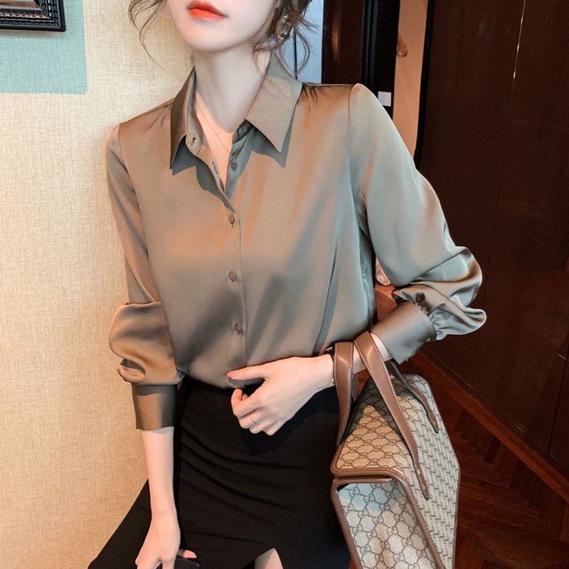 トップス シャツ ブラウス サテンシャツ 袖あり 長袖 襟付き 大人可愛い きれいめ シンプル 大人 上品 おしゃれ お洒落 かっこいい 大人女子 こなれ感 ラフ ボーイッシュ ラブリー キュート
