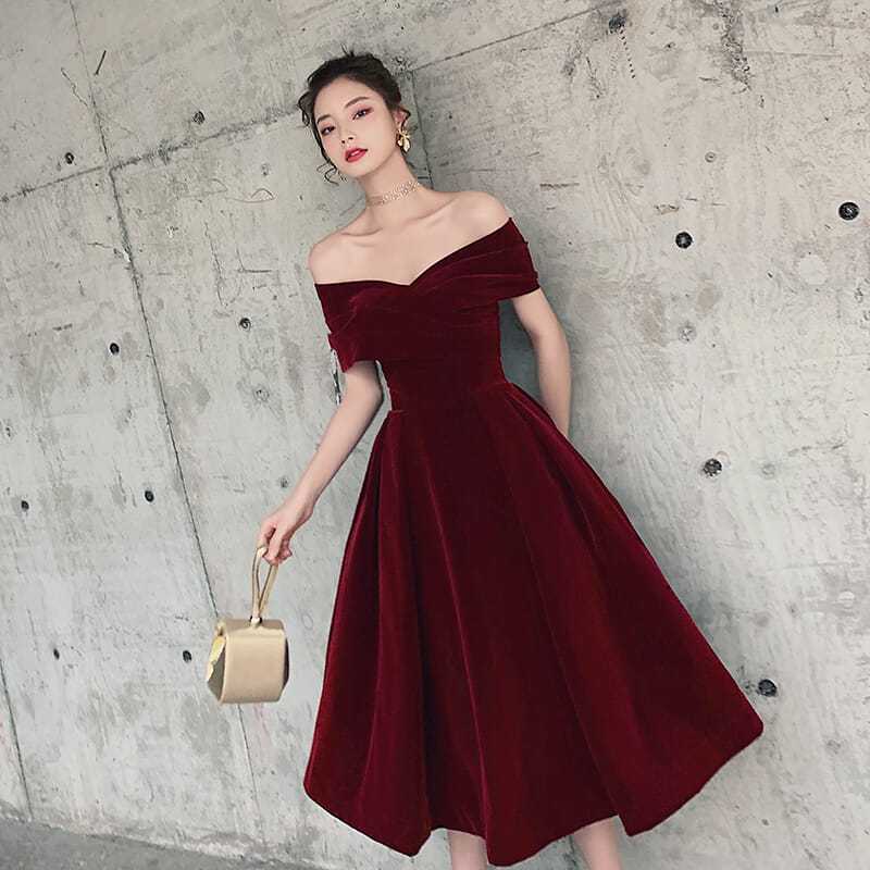 ワンピースドレスドレス結婚式から帰国する花嫁のための赤い乾杯ドレス女性がスリムに見え肉をカバーする新しいの婚約ドレス日常生活で着用できます 2025