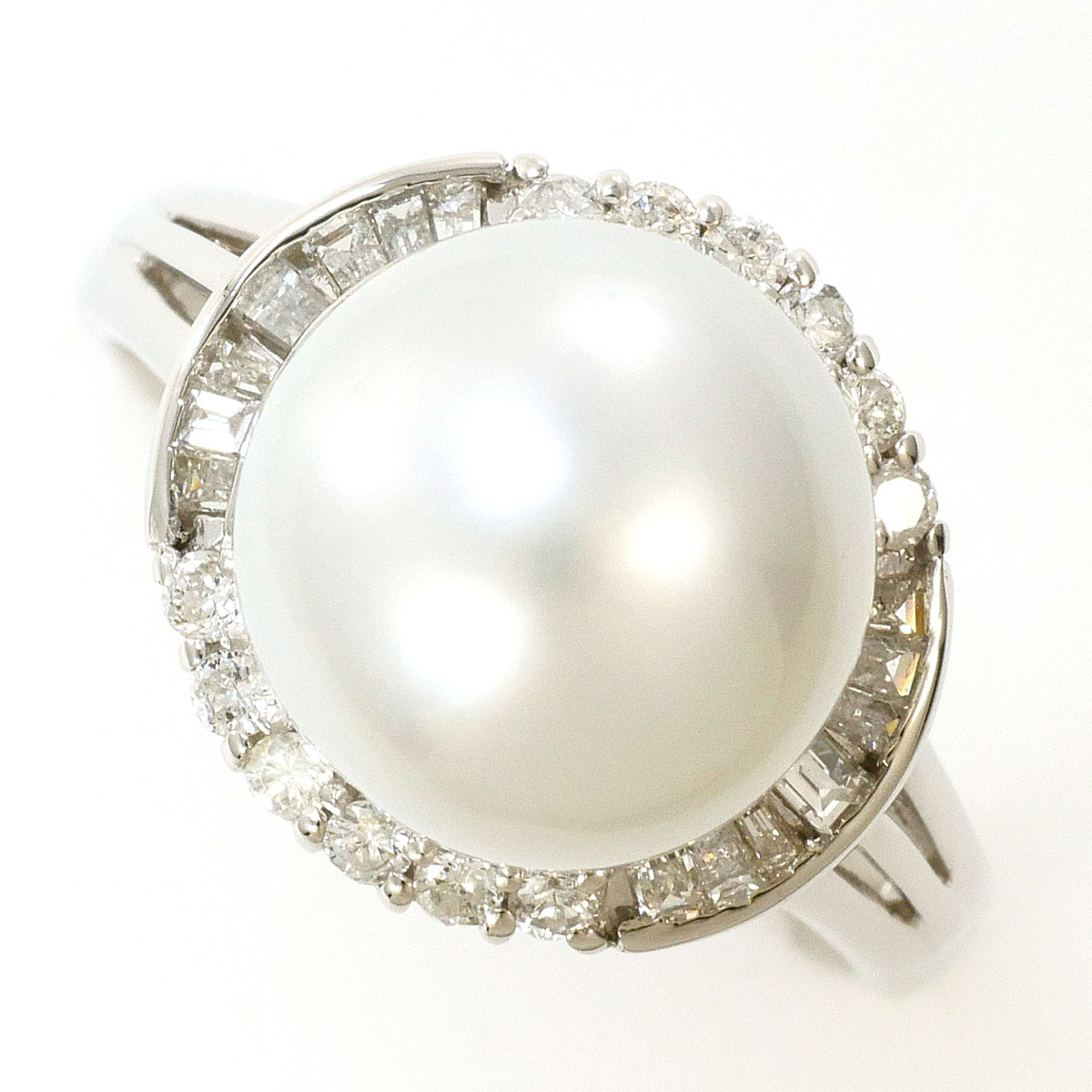 PT900 プラチナ リング・指輪 13号 南洋真珠 ダイヤモンド 0.41ct カード鑑別書 総重量約8.1g 中古