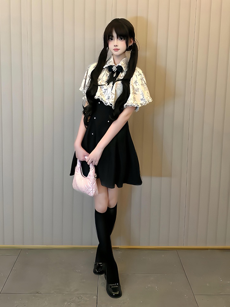 地雷系タイプのドレスマスプロダクションデタッチ可能なケープかわいいロジータレースショールドレススーツ