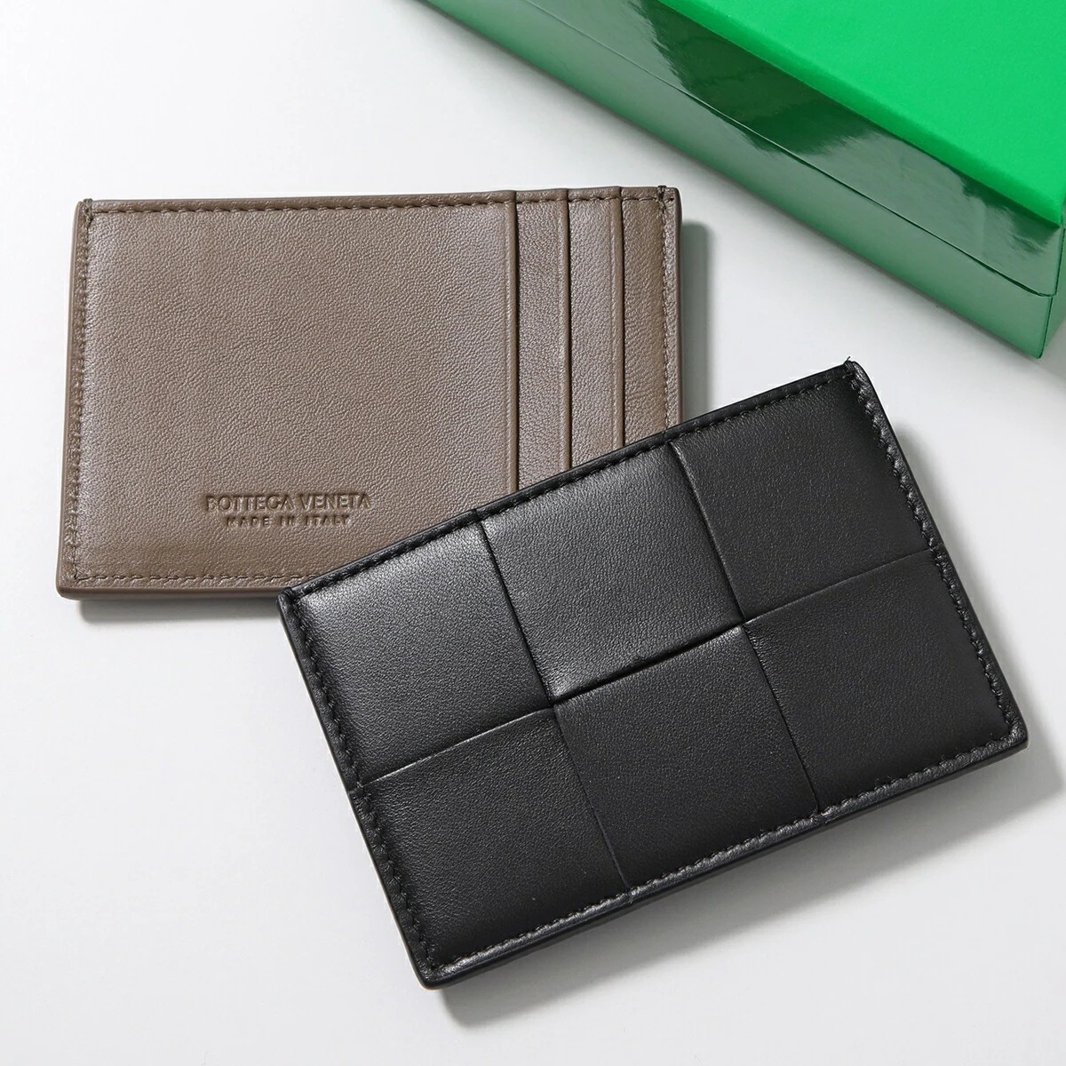 BOTTEGA VENETA ボッテガヴェネタ カードケース CASSETTE カセット 742693 VCQC4 メンズ マキシイントレチャート レザー 定期入れ パスケース
