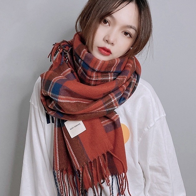 ファッション小物 マフラー ストール タッセル 大きめ ロング丈 かわいい 大人可愛い きれいめ シンプル 上品 おしゃれ かっこいい カジュアル こなれ感 個性的 主役級 存在感 抜け感 秋 冬