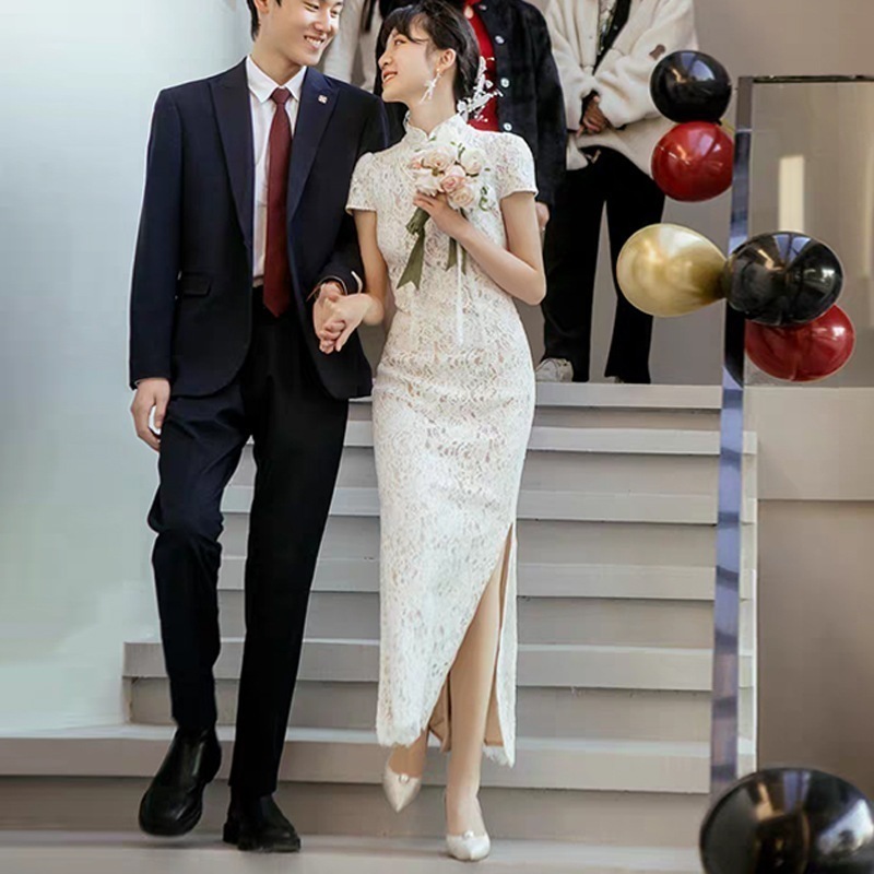 パーティードレス新作 結婚式 ドレス 演奏会 花嫁ロングドレスドレス 白 ロング ウエディングドレス 花嫁ロングドレスお呼ばれ 成人式