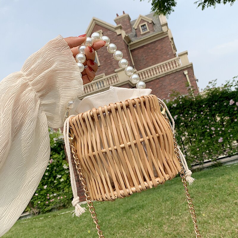 ショルダーバッグ ハンドバッグ レディース 手持ちバッグ 手持ちカバン ミニバッグ 小バッグ 手提げ 肩掛け 斜めがけ 小さめ 2way カジュアル かわいい おしゃれ お財布 スマホ 旅行 韓国ファ