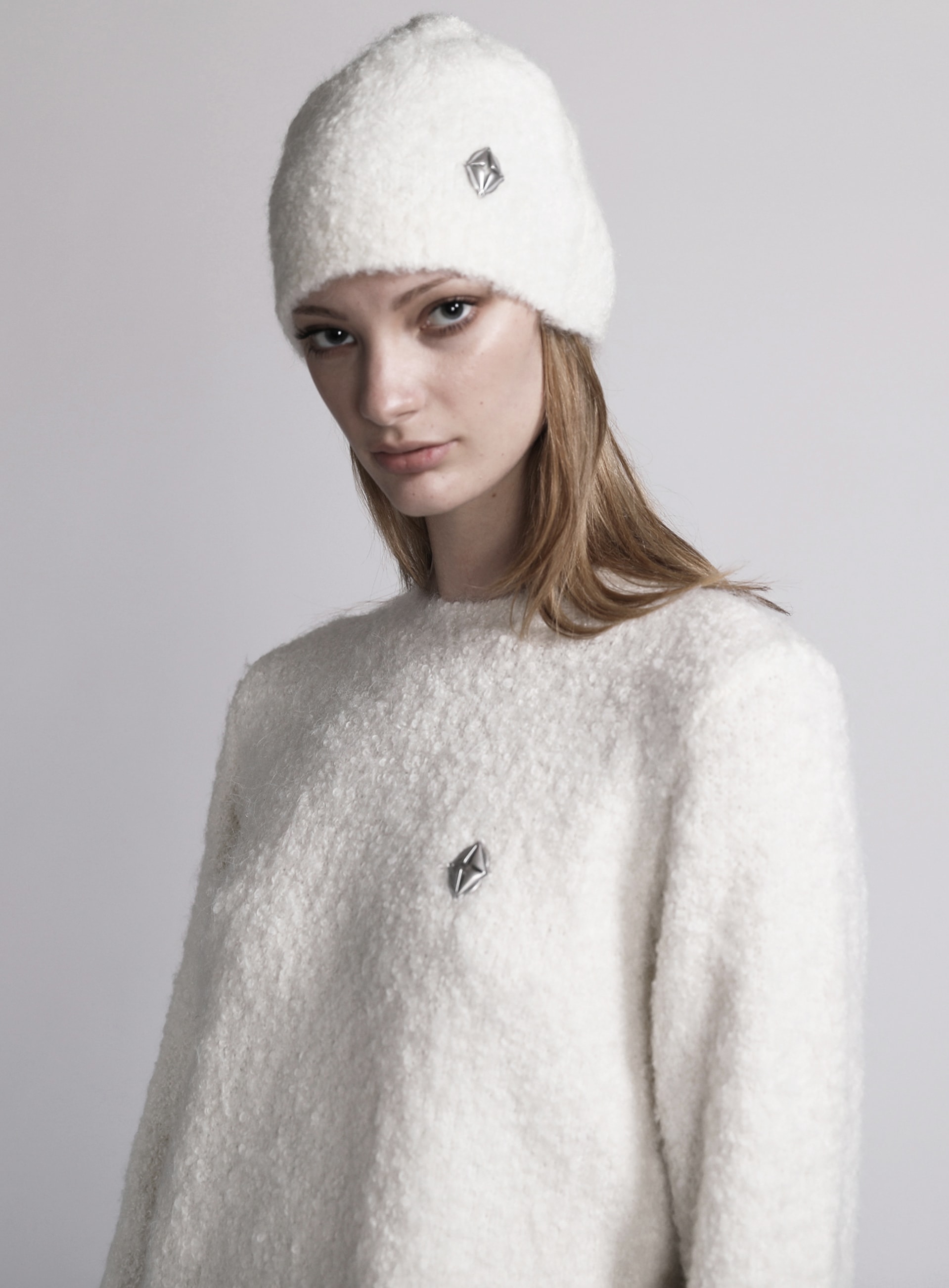 【BADBLOOD】 BOUCLE SLIM SWEATER : 2COLOR