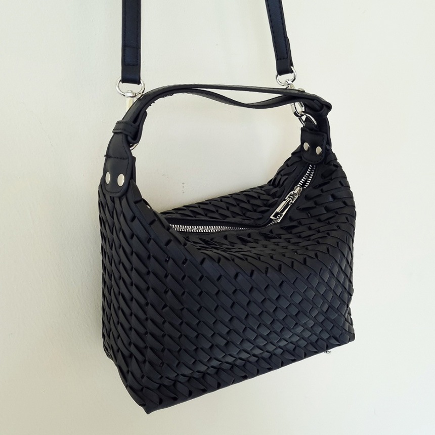 サンローラン ショルダーバッグ 710272 FAAVW 若返り 9054 フラット  