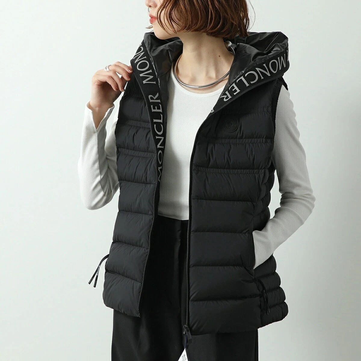 MONCLER Matt Black モンクレール マットブラック ダウンベスト ALITERSE GILET 1A00040 595FK レディース ロゴ フ