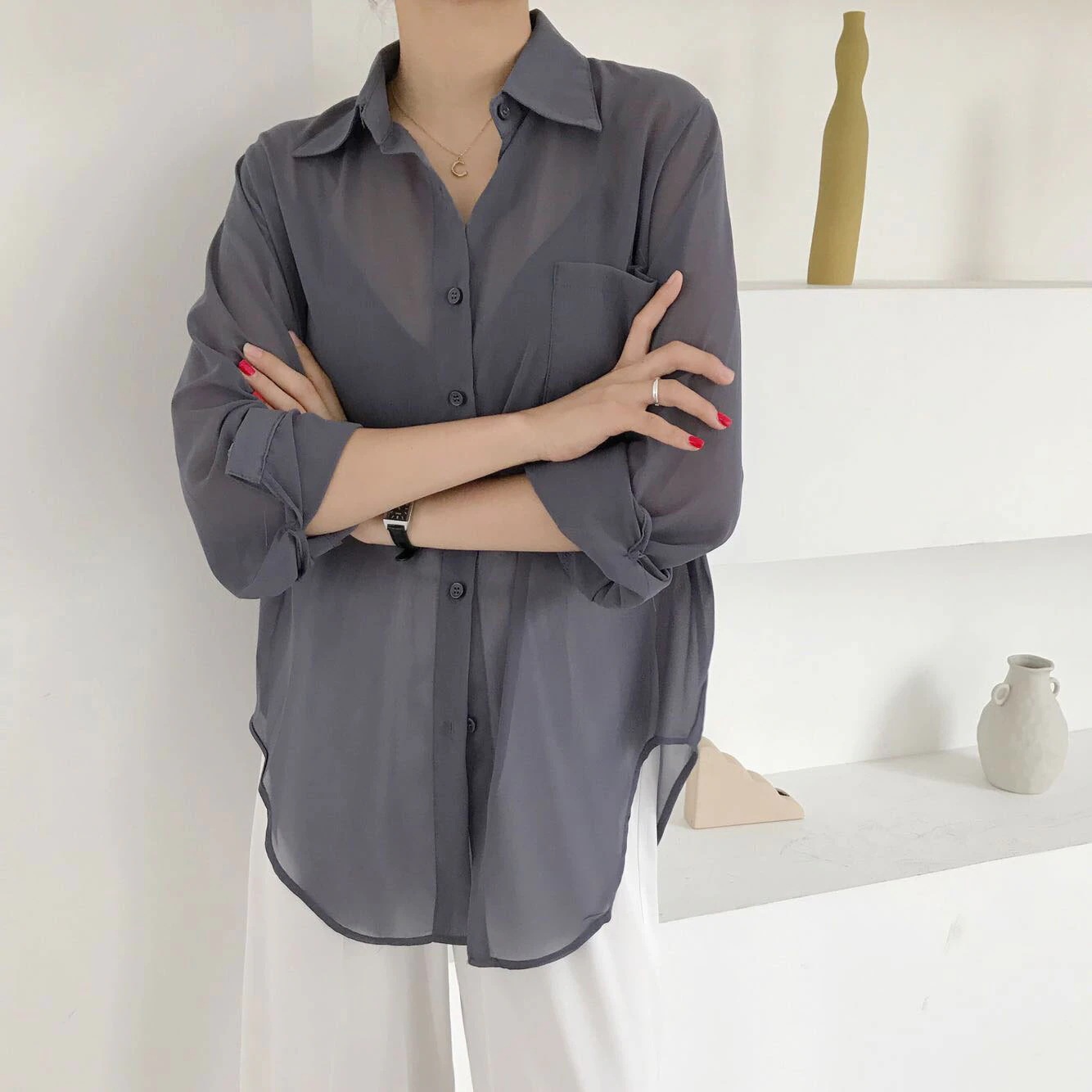 シースルーシャツ トップス シャツ 袖あり 長袖 襟付き 前開き 透け感 シースルー かわいい 大人可愛い きれいめ シンプル カジュアル おしゃれ お洒落 大人可愛い 大人女子 こなれ感 ラブリー