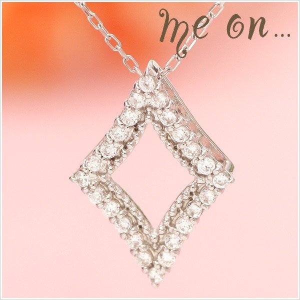 me on... K10ホワイトゴールド天然ダイヤモンドダイヤモチーフリュクスネックレス 発送目安：２３週間