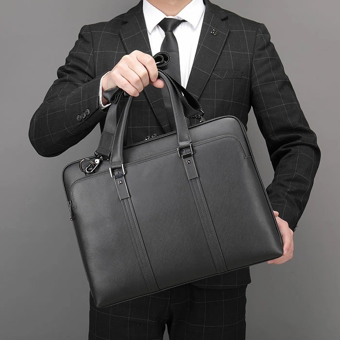 ビジネスバッグ ブリーフケース 就活 ショルダーバッグ メンズ トートバッグ 本革 出張 通勤 旅行 牛革 レザー 軽量 大容量 ブリーフバッグ ビジネス 2WAY A4 PC収納 ノートpc手提げ