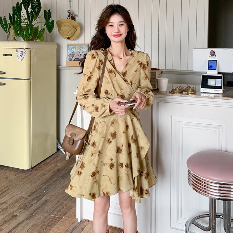 韓国ファッション 花柄ワンピース Vネックワンピース フレンチフローラルドレス