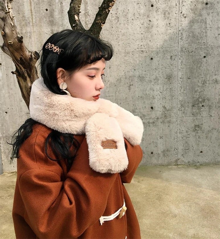 売り切れ続出中買い逃し注意 韓国ファッション 可愛い 百掛け 暖かさ ネックスリーブ 簡約 スカーフ 韓国版 小さい新鮮な 怠惰な風 デザインセンス フェイクファー