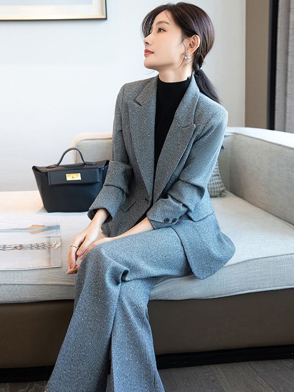 高級感 スーツ セット レディース 春秋 キラキラ デザイン感 通勤 ウエスト引き締め 着痩せ キャリアスーツ