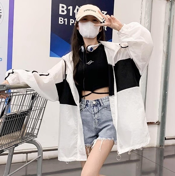 パーカー ウィンドブレーカー 長袖 フード ストリート ファスナー ポケット 前開き バイカラー 配色 かわいい 大人可愛い カジュアル おしゃれ かっこいい こなれ感 ラフ スポーティー 抜け感