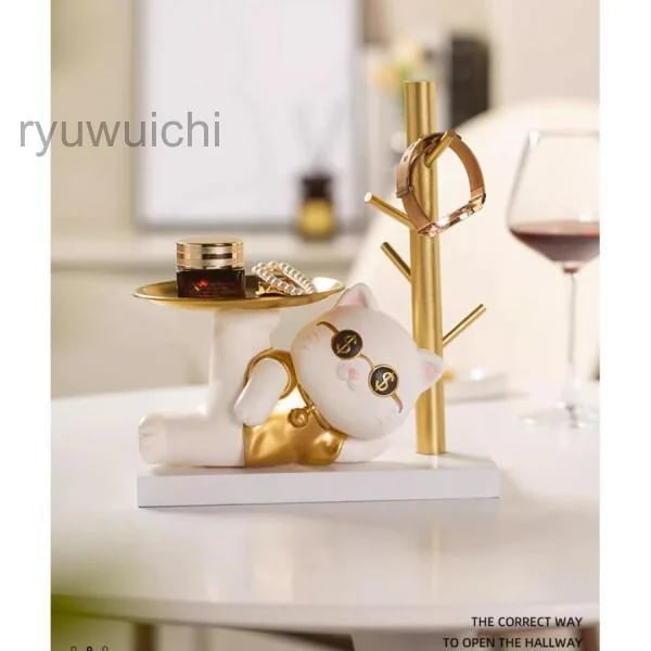 【現品】開運 招き猫 置物 開店祝い プレゼント ギフト 鍵 収納 キーフック スタンド 玄関 小物収納 動物鍵置き 鍵置き場 省スペース インテリア小物 記念品