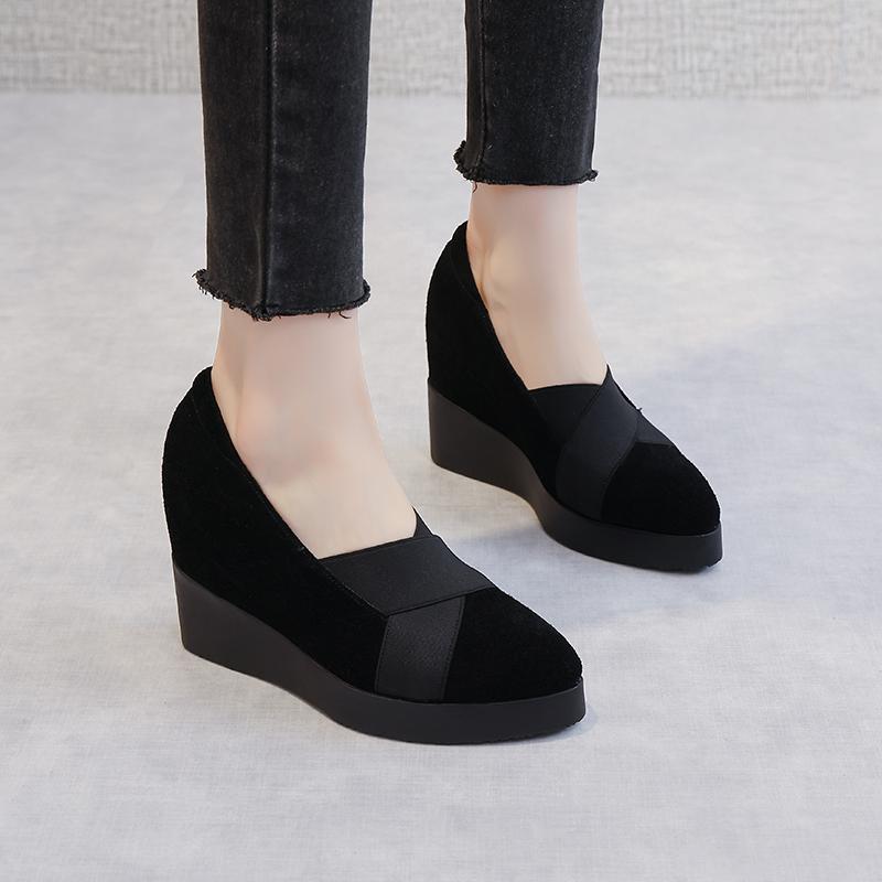 再入荷品ブーティ 黒 スエード パンプス 10cm 超厚底 ウェッジソール 身長アップ 厚底 スリッポン かっこいい きれいめ クロスデザイン シープスキン 柔らかい ソフトレザー 革靴 オールブラッ