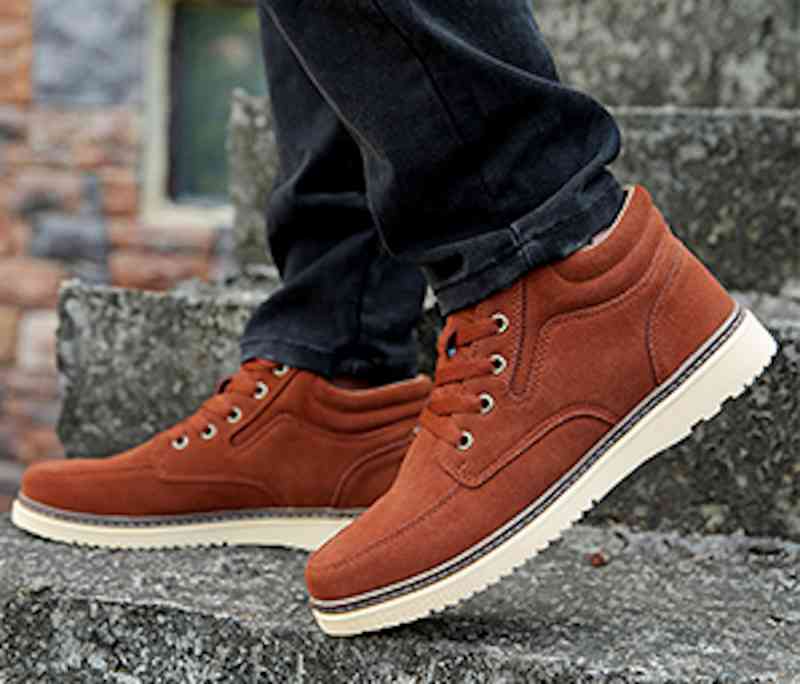 スニーカー メンズ ブランド ランキング かかとなし ランニング 幅広 軽量 疲れない 厚底 黒 靴紐 4E おしゃれ ローカット 高い 夏 ブラック ウォーキング 靴 ハイカット 冬 結ばない ホワ