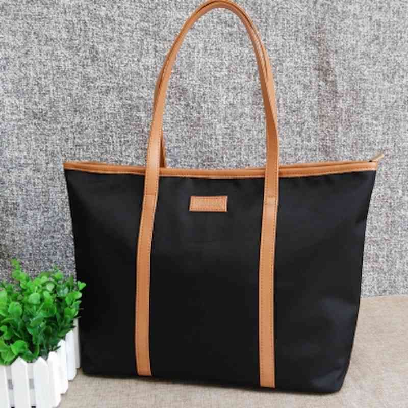 トートバッグ レディース ビジネス 肩掛け ファスナー 小さめ 2WAY 冬 A4 軽量 ナイロン 春 レザー 縦型 かばん 夏 ゴルフ ブランド 秋 おしゃれ 人気 通勤 ミニトート キャンバス フ