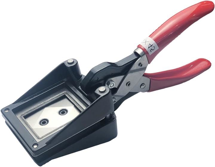 フォトカッター 履歴書 パスポート マイナンバーカード 直角仕様 調整器具付 サイズ:35mmx45mm( サイズ:35mmx45mm) 5,315円