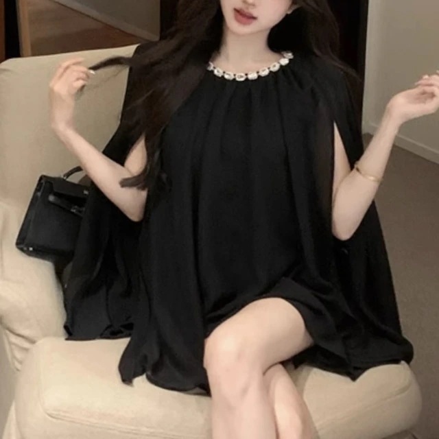2024 春夏 トップス ビジューネック ブラック 大人っぽ ブラウス エレガント 韓国風ファッション 食事会安い