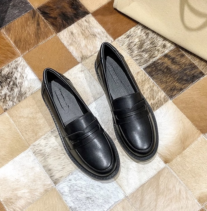 レディースシューズ ローファー 3.5cmヒール ローヒール フラット ラウンドトゥ 歩きやすい 履きやすい 走れる 疲れにくい 合皮 かわいい 大人可愛い きれいめ シンプル カジュアル 大人 上品