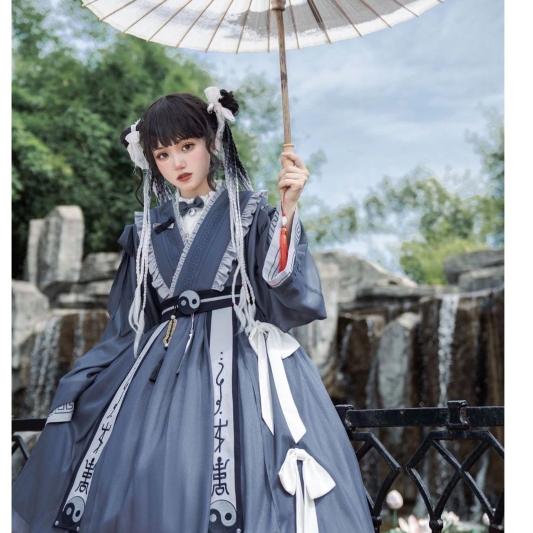 2024 秋 大人気 ロリータワンピースセット 魔除け少女 古風 中華風 道士服 ロリータの2枚セット 小師弟ワンピース ロリータスカート