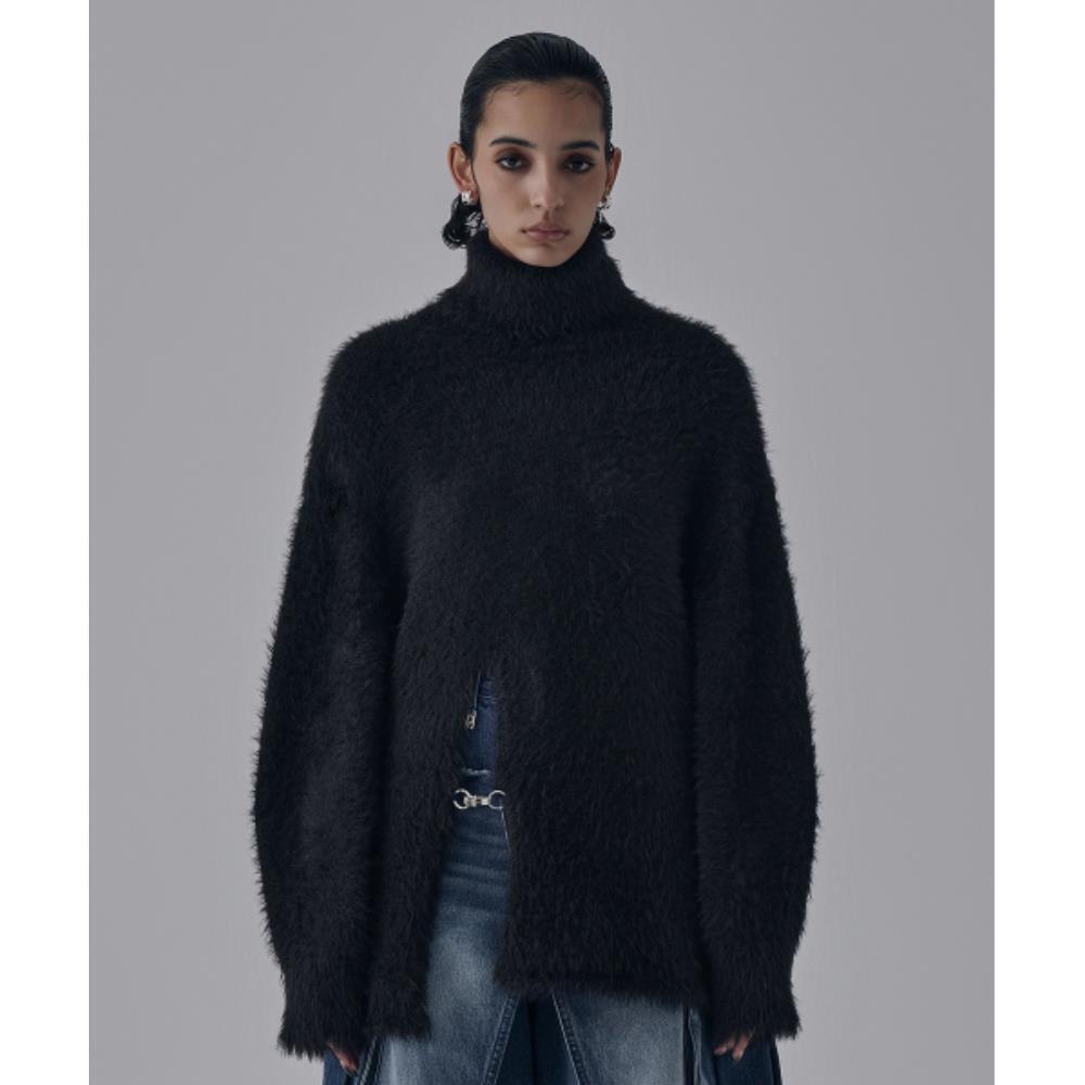 TREEMINGBIRD Front Slit Metal Hook HighNeck Fur Knit Bl