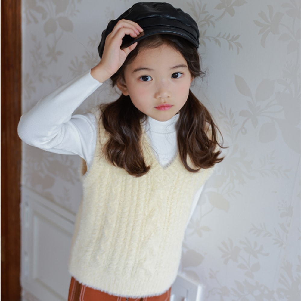 アイラブジェイ メルリンケーブルニットベスト JTETO41