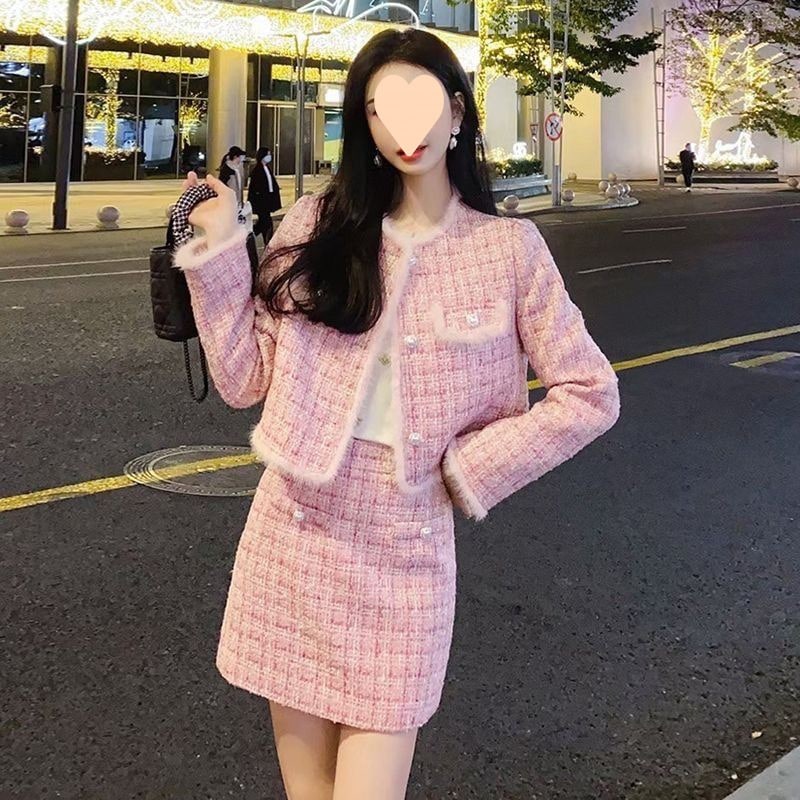 綿の香りの高級小香りファッションスーツ女性秋冬新作厚みのあるショートジャケット+スカートの2点セット