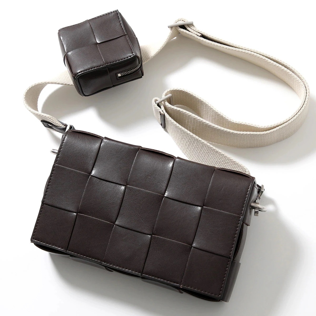 BOTTEGA VENETA ボッテガヴェネタ バッグ CASSETTE カセット 741777 V2XU1 メンズ バーサタイル ストラップ マキシイントレ 鞄 2094/FONDANT/NATUR