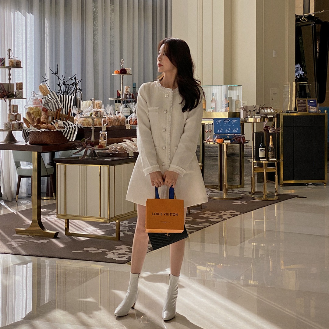 ツイードポイントミニワンピース 21,600円