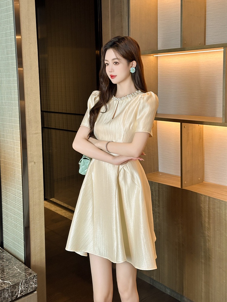 【JY.上品】 2024夏新品 シャンパン ショートワンピース パール飾り ドレス パーティー キャバ 大人 同窓会 披露宴 卒業式 結婚式 演奏会 ウェディング 二次会 メガ割