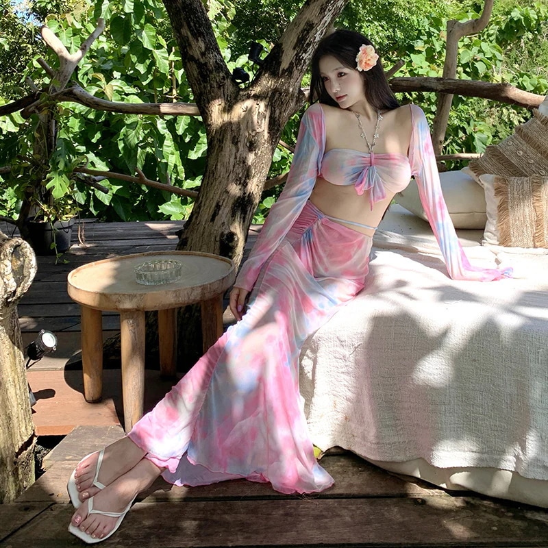 新しい水着ビキニ4ピースロングスカート下半身カバーセクシーなスプリットハイエンド海辺の休日の水着