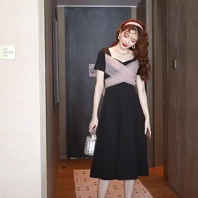 ワンピース ミディアム丈 ミディ丈 袖あり 半袖 スクエアネック 襟なし フレア Aライン リボン