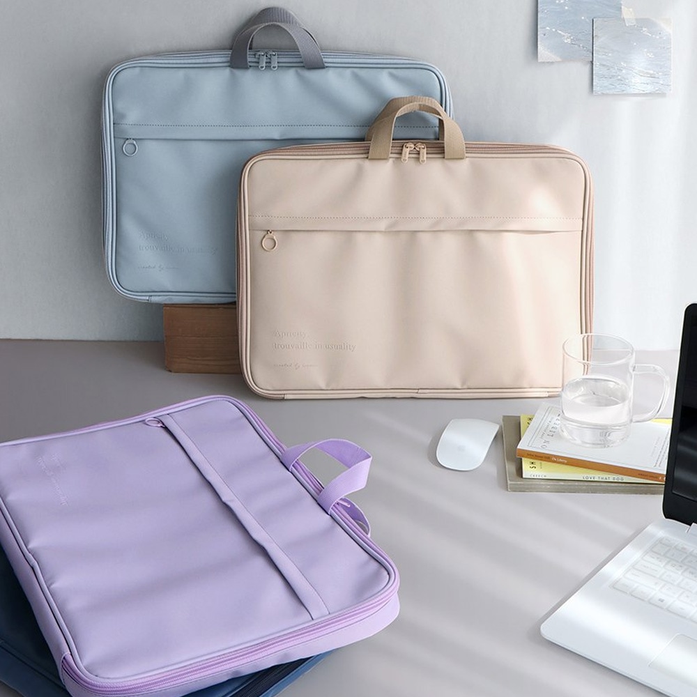 IC COLLECT LAPTOP POUCH 15.6