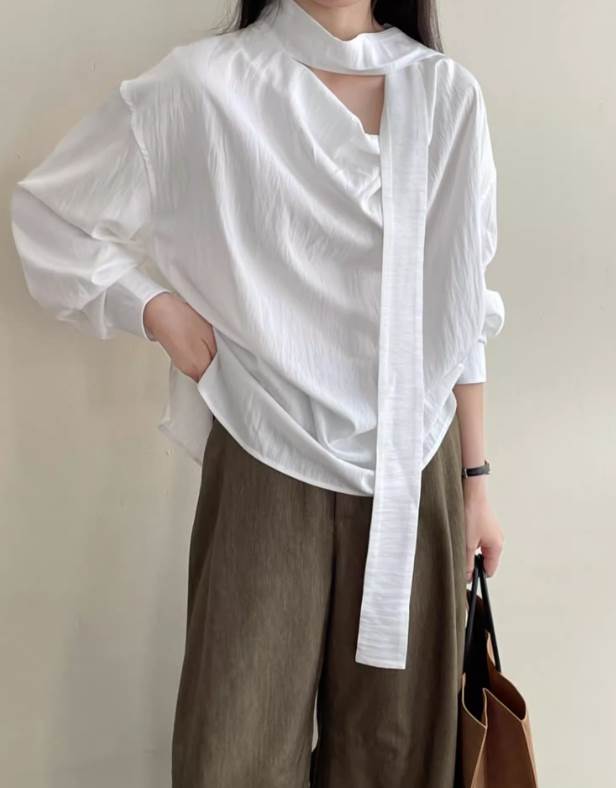 ふっくら オーバーサイズ ストレート ボウタイリボン 長袖 普通丈トップス 秋 白トップス 白シャツ ブラウス シャツ
