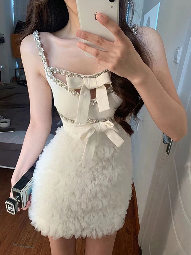 可愛いリボンワンピース　ミニワンピ　ミニワンピース　パーティードレス　おしゃれ