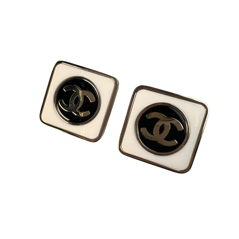 CHANEL シャネル ココマーク B23C ピアス ホワイト A-11233