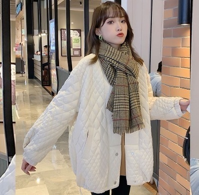 デート モテコーデ アウター ジャケット フード ビックシルエット 袖あり 長袖 切り替えデザイン 切り替えデザイン ポケット キルティング かわいい 可愛い きれいめ カジュアル おしゃれ