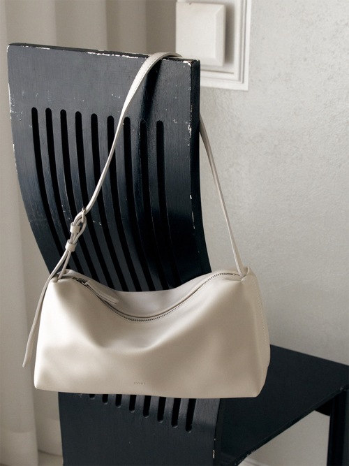 【OVHEE】 Minu Shoulder Bag_Ash Ivory ショルダーバッグ 正規品