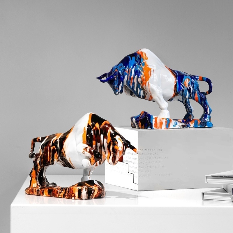 カラフル 闘牛 置物 オブジェ 動物 卓上 玄関 寝室 リビング 飾り 3色展開 青 ブルー オレンジ 黒 ブラック カラフル おしゃれ