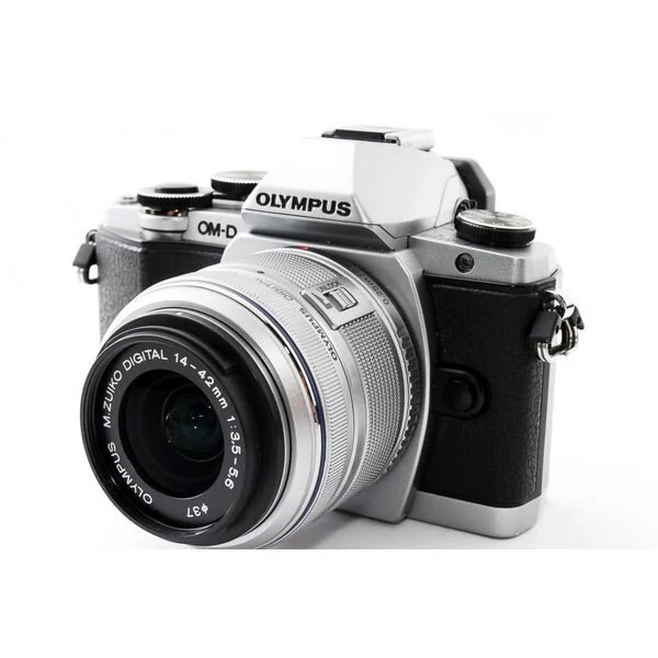 【中古】オリンパス OLYMPUS OM-D E-M10 シルバー レンズセット 美品 SDカード付き