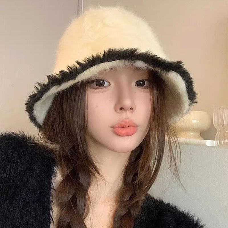 顔が見える女性用のデザイナーソフトワックスラビットファーバケットハット小さなフィッシャーマンハット多用途のコントラストカラーの盆地帽子冬用の暖かいニット帽