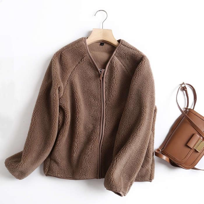 ジャケット もこもこ ブルゾン カジ 無地 体型カバー ボアジャケット レディース 羽織り 厚手 ノーカラー 長袖 暖かい アウター ボア ファスナー ボアコート 防寒 Ｖネック 大きいサイズ 4,521円