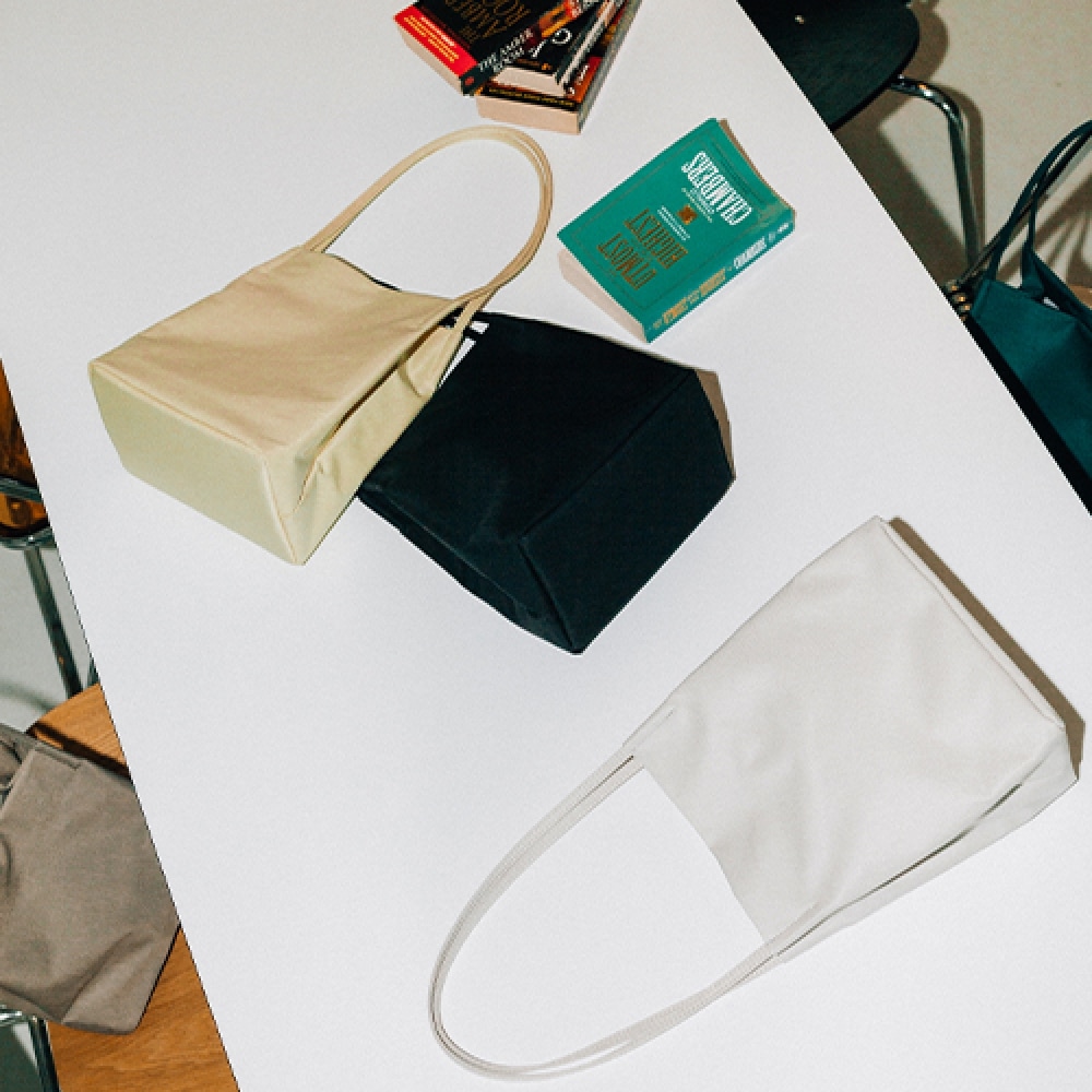 ITHINKSO SERO NEAT BAG 縦編みバッグ