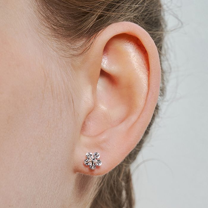 blossom bud earring おしゃれ ピアス 韓国芸能人着用 韓国ファッション