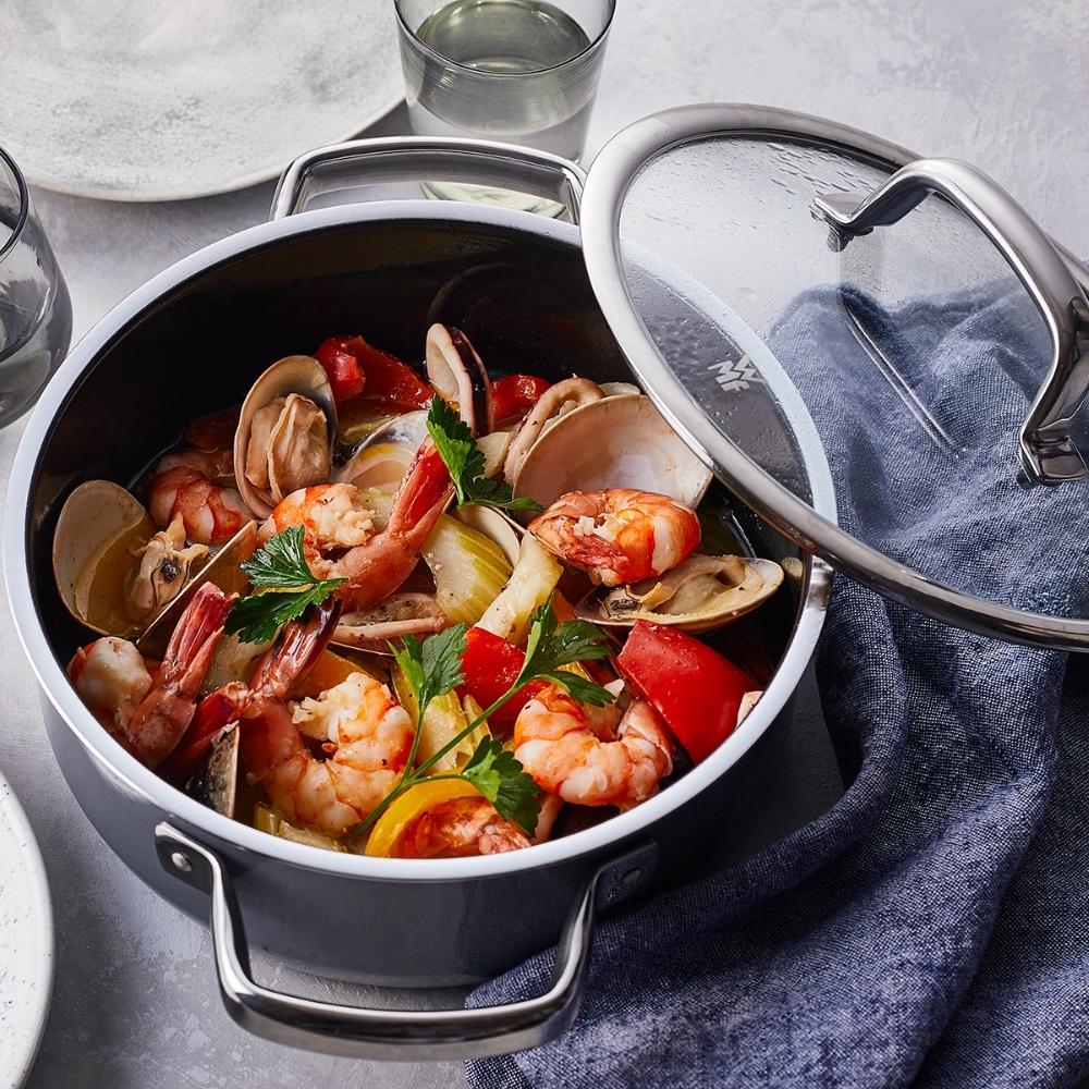 ラッピング対応 WMF 両手鍋 24cm IH 対応 鍋 ローキャセロール フュージョンテック ミネラル ドイツ製 なべ