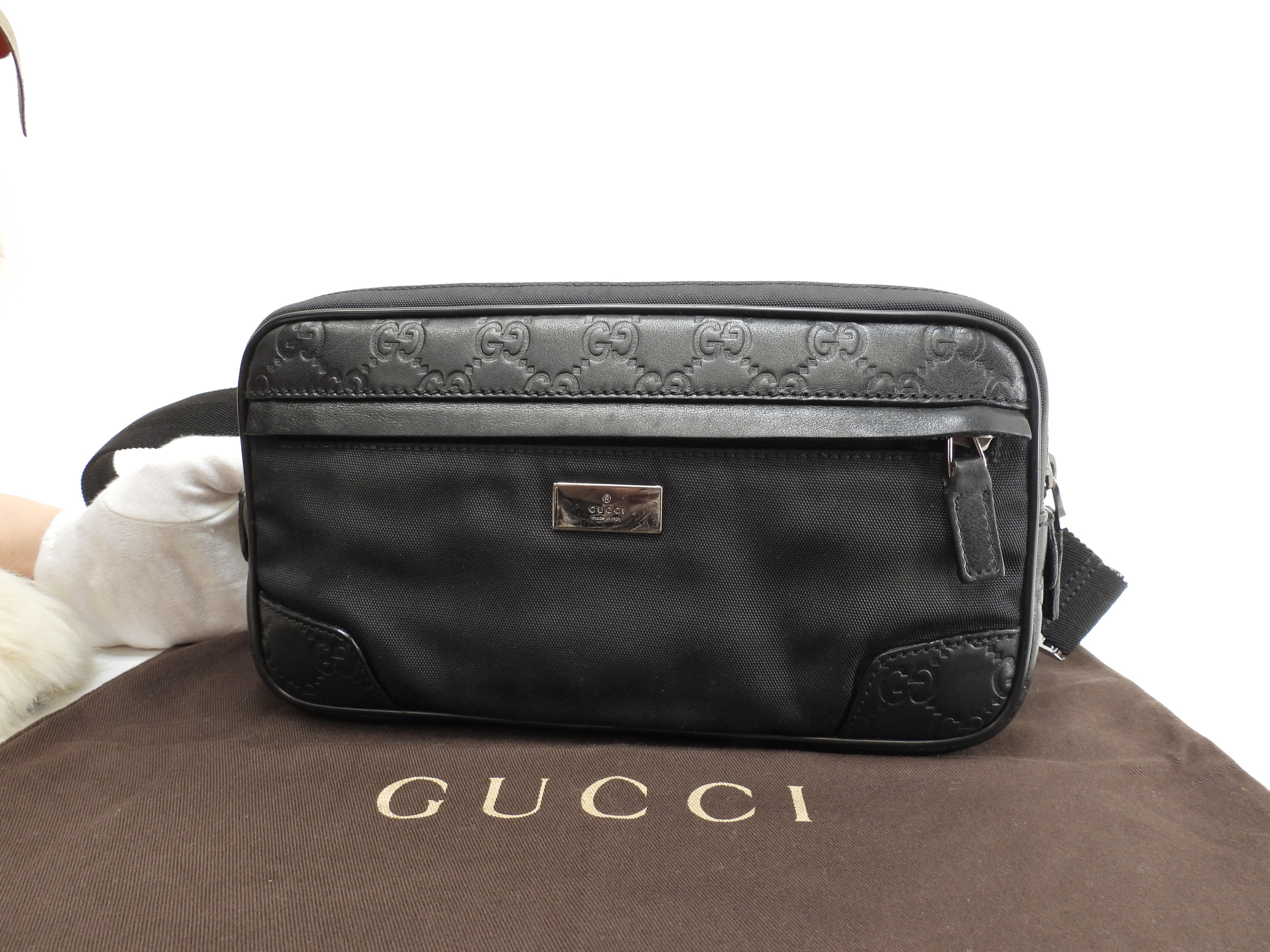 ベルトバッグ GG ナイロン革黒 ボディバッグ ウエストバッグ バムバッグ@ 28 29,054円