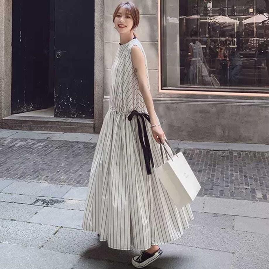 ウエストギャザーストライプワンピース フランス レトロ ノースリーブのドレス スキニー 上品 優しい ストライプ ロングドレス 5,062円
